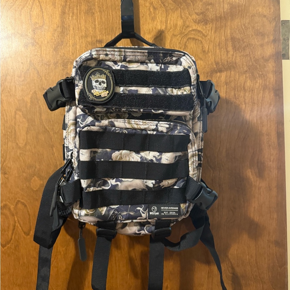 WOLFpak Eternal Bloom 9L backpack